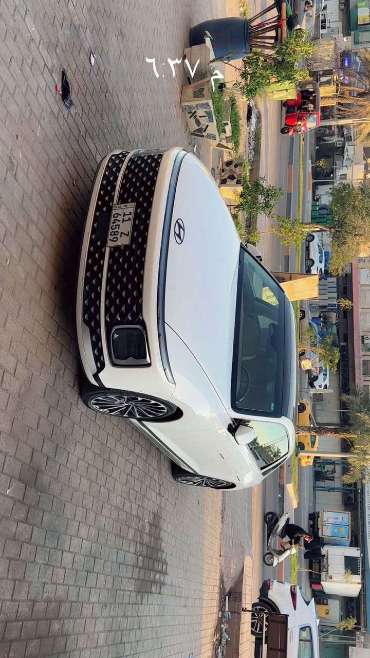 السلام عليكم ازيره موديل ٢٠٢٣ سياره بدون صبغ فول واحد على واحد بنزين٢٥٠٠ رقم بغداد سعره ٢٤٥ بي مجال  

***********
