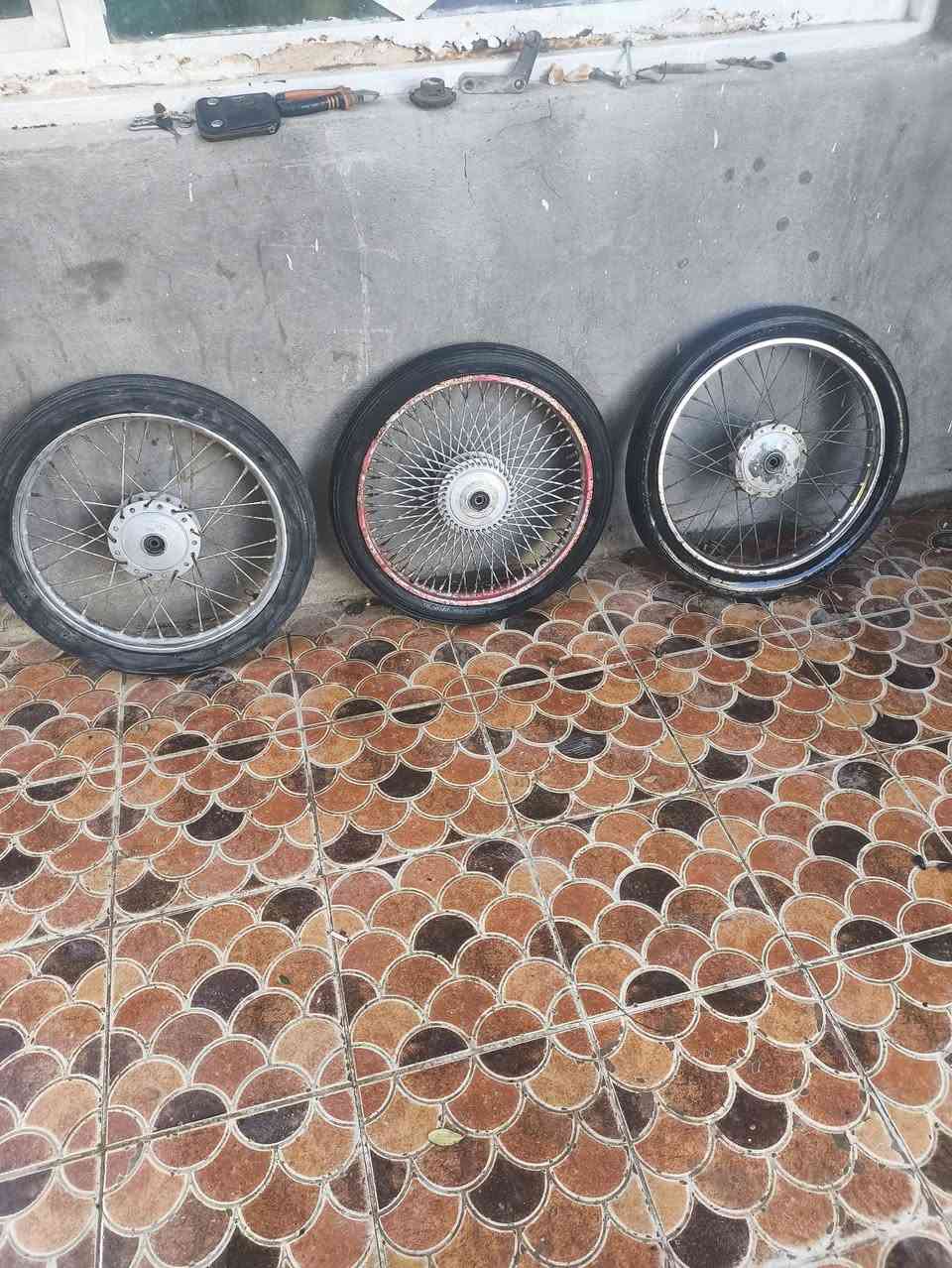 الشاصي 19 اوراق بي لحيم بلركبه ولغراض كلمن وسعره مكاني رفاعي ***********
