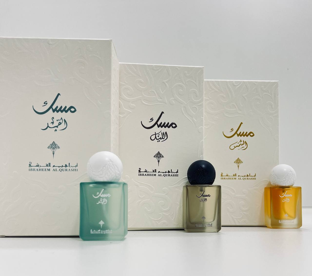 💛🌹 خلي ريحتج تحچي قبل لا تتكلمين! 🌹💛
عطرج ورد ويسحر، الكل يسألج شنو مستخدمة؟ 😍
السر كله بمجموعة مسكات إبراهيم القرشي الأصلية 💫

💫 المجموعة الكاملة تحتوي على ٦ قطع فخمة:

🌙 مسك الليل: دافئ، غامض، يخلي حضورج راقٍ وساحر.

🌿 مسك الفجر أنوثة طاغية وتفوح منه نسمات راقية تجمع بين الانتعاش والسكينة، وكأنّك تمشين بين ندى الصباح وعبير الزهور 🌸
.

☀️ مسك الشمس: انتعاش وحيوية تدوم طول اليوم ✨

💎 علبة الميني الفاخرة: تحتوي على 3 زجاجات صغيرة من المسكات الثلاثة، مثالية للحقيبة أو السفر 💕

كل مسك بيه طابع مختلف، بس يجمعهم فخامة وثبات عطر إبراهيم القرشي 💫

📦 بكج ملوكي يخلي ريحتج تترك بصمة بكل مكان تمرين بيه 👑
الكمية محدودة — احجزي عرضچ اليوم قبل لا يخلص 😍


**إذا كنت صاحب هذا الإعلان وتريد حذفه لأي سبب، رجاءا أرسل رسالة إلى الدعم الفني**