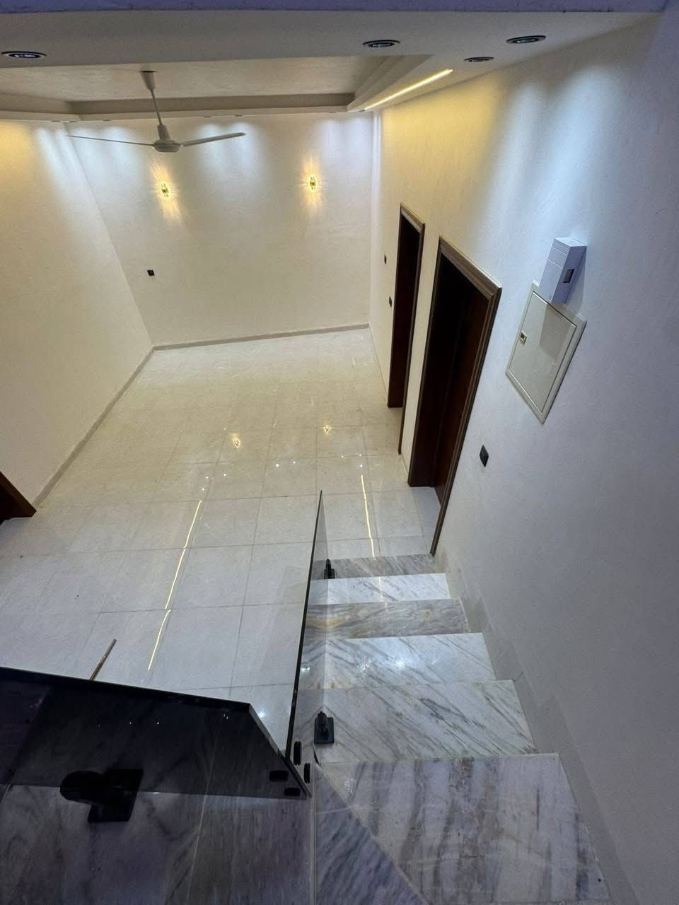 فرصة سكن مثالي  🔥🔥

🌿 دار للبيع بناء حديث زيرو  

📍 الموقع: حي الزهراء نهاية شارع 17 

📐 المساحة : 150 م ركن 
🔻الواجهة : 7.5  
🔻النزال : 20 م 

⭕️بناء 2026 

📄 جنس العقار: طابو زراعي سند 25 

🔻المحتويات :
طابق ارضي // استقبال -مطبخ-هول - غرفة نوم - مجمع صحيات -  - ومناور 
طابق ثاني // غرفتين نوم -مجمع صحيات - سطح  

✅ باسم شخص واحد تحويل مباشر 

✅ شارع مُبلّط 

#اكتب #كلمة #سعر #وسوف #يتم #الرد #مباشر

_________________

#للاستفسار اكثر الأتصال آو واتساب:
***********
*********** 
او زيارة مكتب ( #رؤية #المستقبل #للعقار ) 
الكائن في حي الحسين  قرب حلويات لبنان سنتر على اليهودية 
مقابل شركة سما الذهب للتوصيل 
____________________
🔻لمن يرغب في عرض عقاره للبيع أو للايجار طابو صرف او زراعي او تجاري يرجى مراسلتنا 🔻
