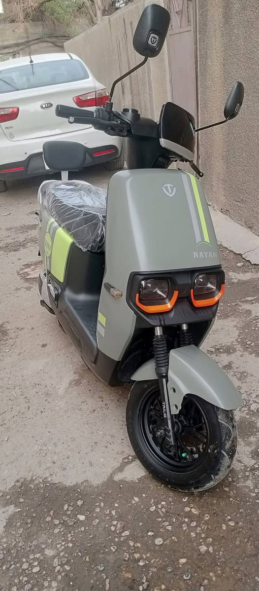 سلام عليكم ورحمه الله وبركاته دراجه شحن شركه الريان دراجه نضيفه 

١- بطاريات 6
٢-نظام بارك 
٣-حجم الملف 1200
٤-اشاير يمنه يسره 
٥-لايت عالي ناصي 
٦-سرع 3 
٧- الشحنه الوحده تمشيك 40 كيلو متر 
٨- شاحنه من شركه تايلج الاصليه 
٩- سويج + بصمات عدد 2 
١٠- السرعه 55 حقيقي 

العنوان بغداد جديده سعر 650 وبيها مجال 
***********
