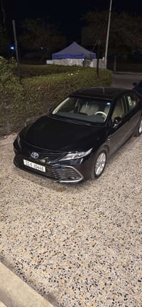 كامري هايبرد موديل 2024 خليجي  فئة GLE حساسات امامي خلفي فتحت سقف كشنا...