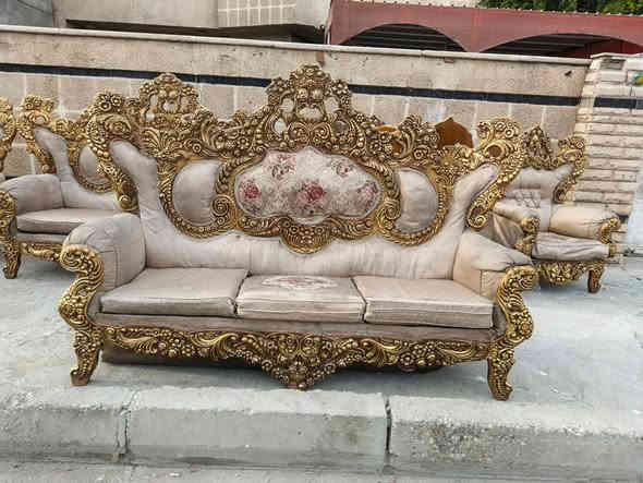 ,تخم زان ثقيل عشر مقاعد 
السعر 500 الف 
النقل ضمن السعر 
الدوره الميكانيك 
***********.... واتساب
