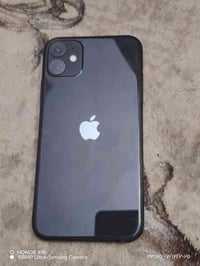 ايفون 11 العادي مامفتوح ولا مبدل بي شي  تفاصيله ونضافته بالصور  للبيع ...