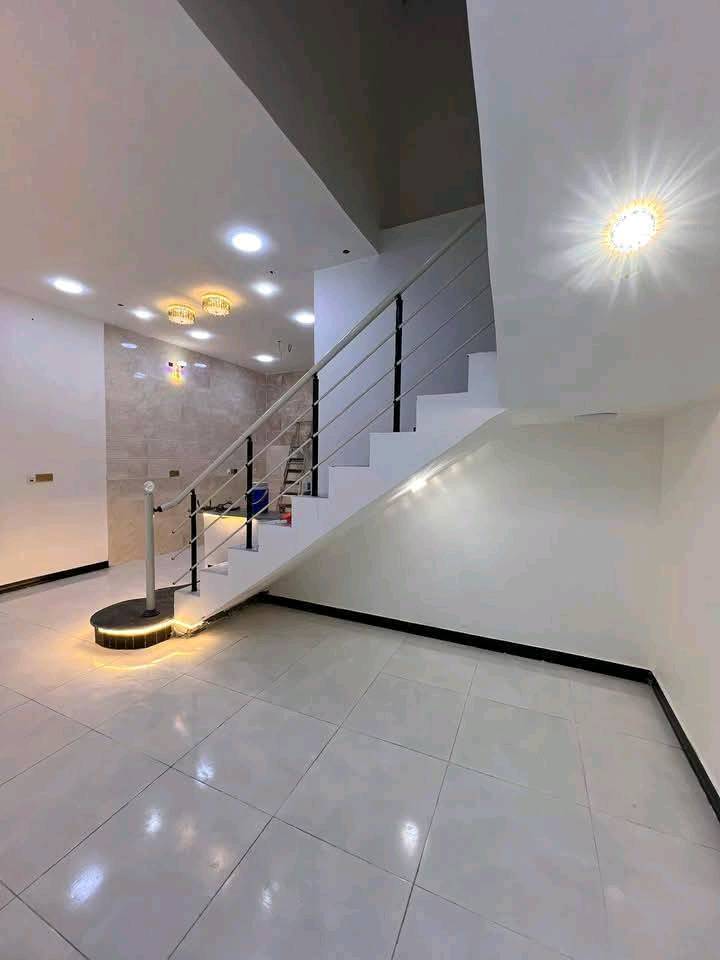 السلام عليكم ورحمة الله وبركاته
عمل كافه الاصباغ والديكورات طلس
بديل الرخام وبديل خشب وجميع الاصباغ
ميسان العماره  التصال *********** 