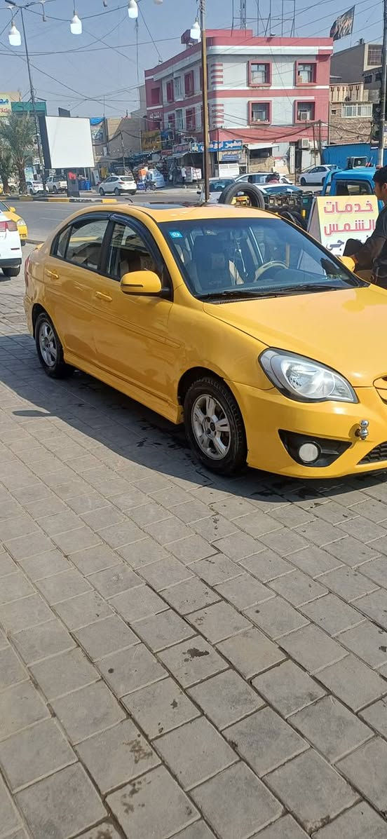 السلام عليكم اكسنت فيرنا٢٠١٠ السيارةفول عدا البصمه مواصفاتها:سلايت كشنات جلد تدفئة بالكشنات صدر جديد تبريد ثلج تحكمات ستيرن جهتين حاكية مري شفط اشاير بالمري حساسات خلفية نضام بلوتوث نضام ABS نضام ايكو اقتصادي بانزين ويل كب تخم تاير جديد السيارة رقم بغداد الماني بأسمي سنوية جديدة رقم الهاتف:***********
