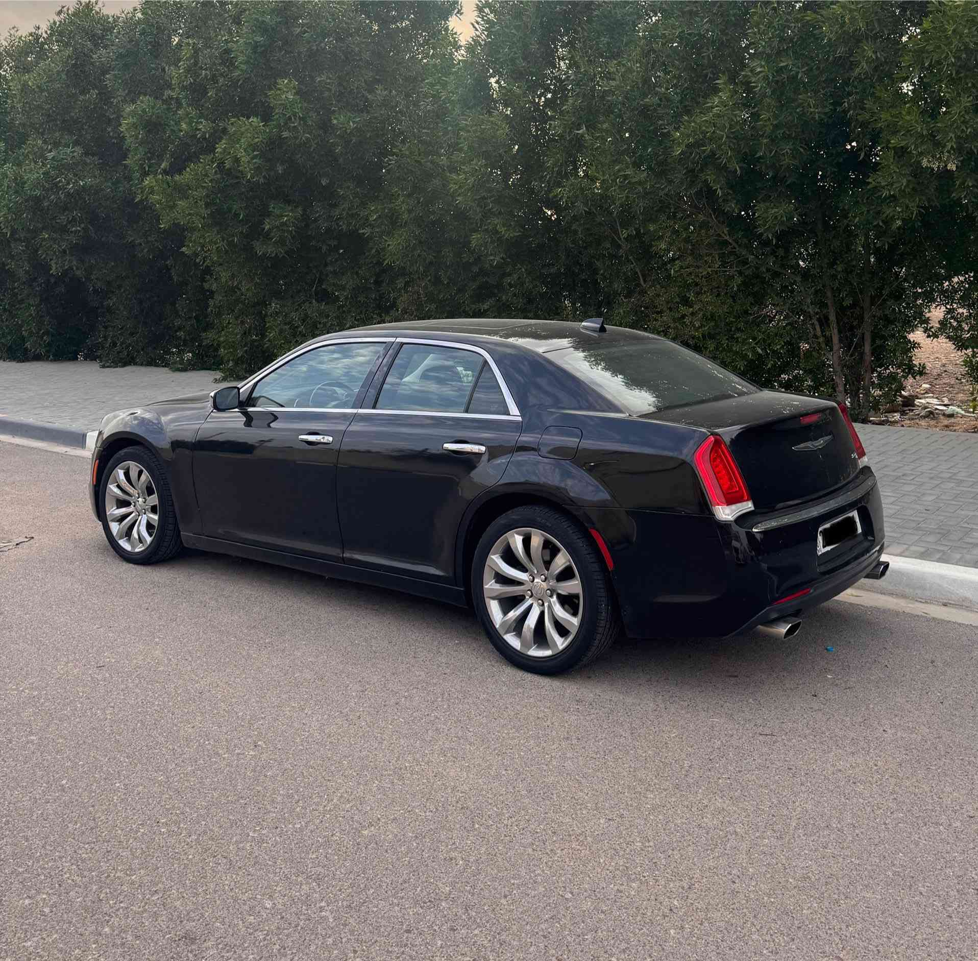 اوباما 2018 اصل فول مواصفات بنورما و خزن كشنات
ادوات متومة اربيل شغل درجة اولى محرك كير كفالة حدادية جاهزة غرفتها جديدة تخم تاير جديد مكصوصة جنطة مكاني البصرة السعر 80 وبيها مجال بسيط حك الجية 
للاستفسار *********** بيع فقط بدون مراوس
