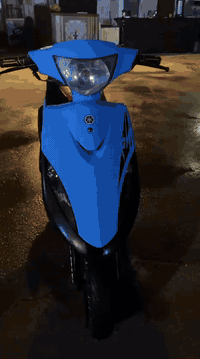 سلام عليكم دراجه ماكس عدله ياباني كلشي شغال اي نقص ما بيهه سلف اشاير هورن هندر دراجه نضيفه جدآ صالنصه FM رياضي دبل خلفي رياضي بوشه 55 سعر 650 تواصل ***********
