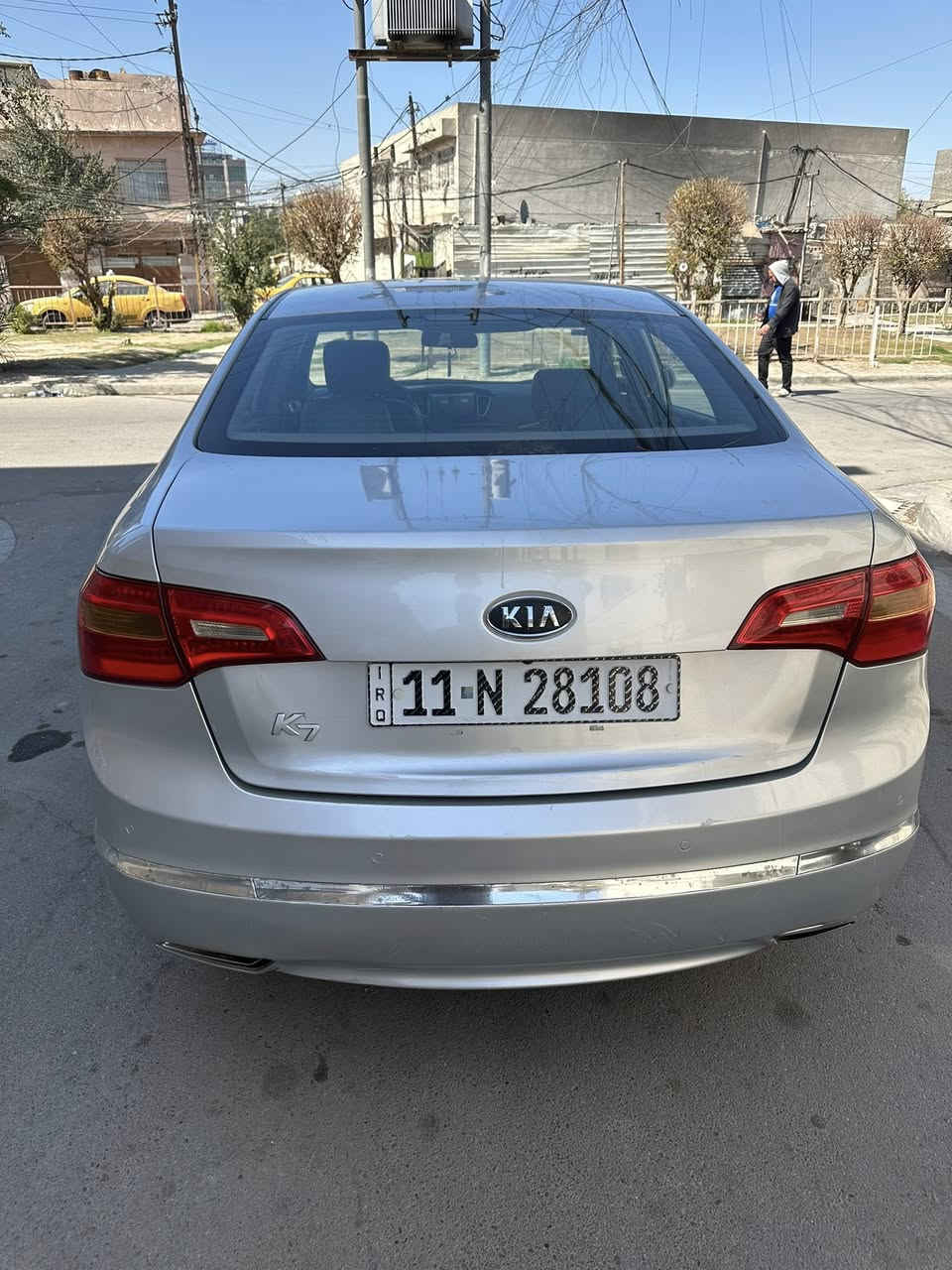 كادنزا موديل 2012
وارد كوري سونرها مرفق بل صور محرك ٦ اسلندر سياره جاهزه اي نقص مابيها بدون دواخل 
السعر 88

***********
