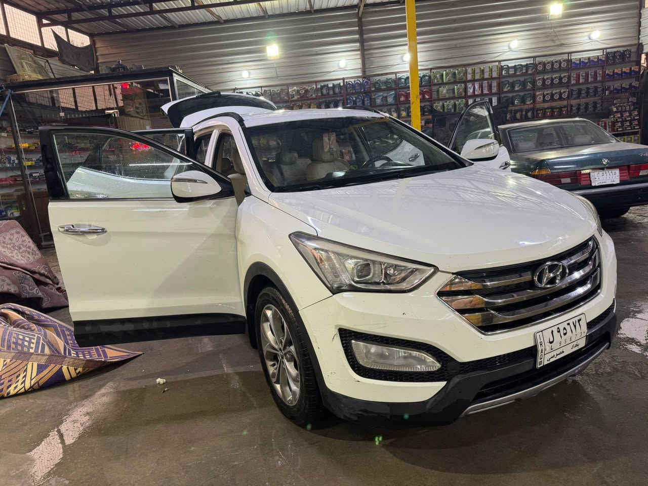 لبيع فقط رقم بغداد سنويه ساقطه بيهابس البارد بل وره موديل 13 سياره موجود بل نجف السعر 160 بيها مجال رقم صاحب السياره ***********
