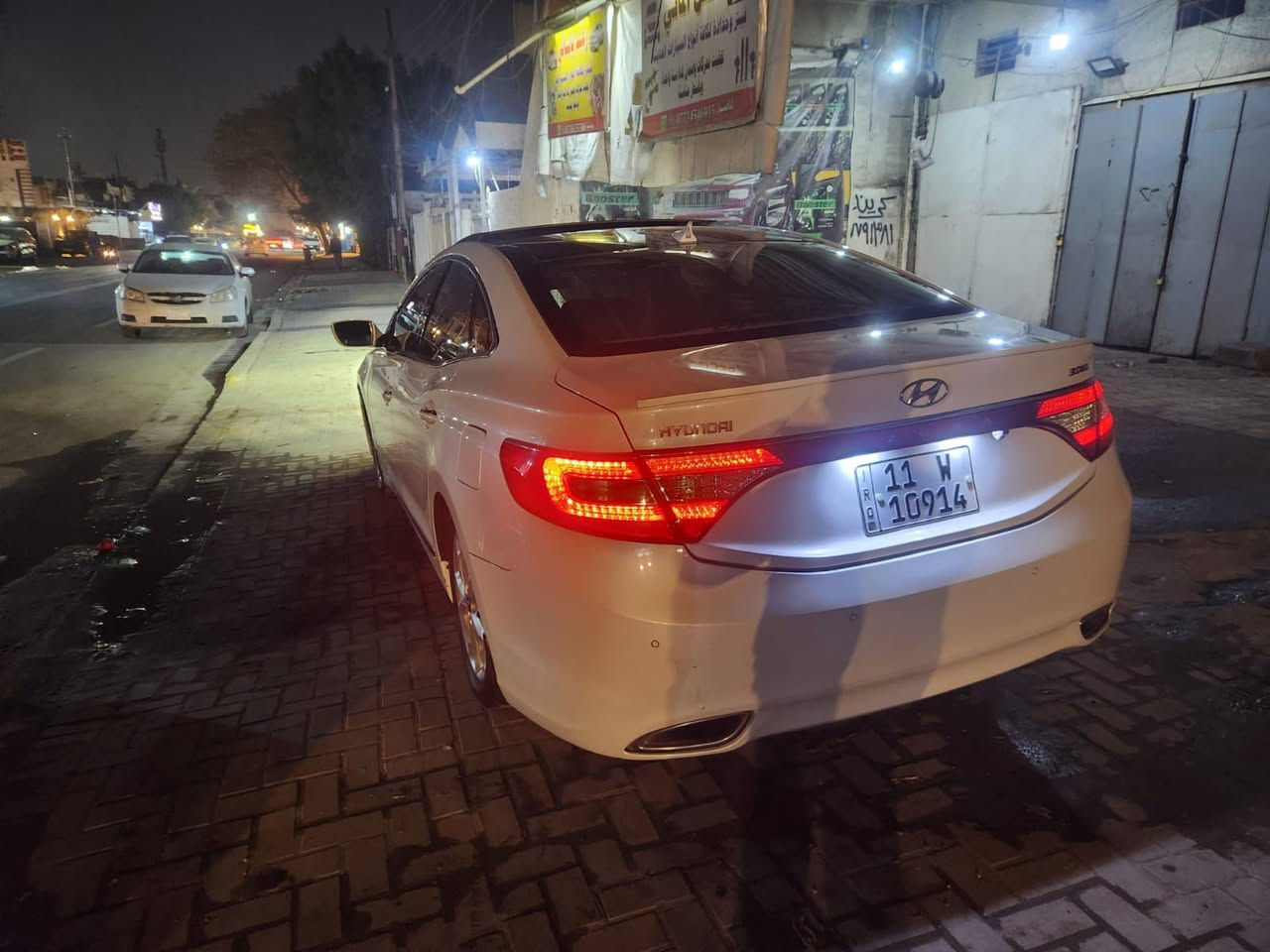 هونداي ازيرا ۲۰۱٤ خليجي

محرك V6

رقم بغداد انكليزي وبأسمي

هزه جديده

حساسات خلفيه

مري شفط

تحكم ستيرن جهتين

اشاير بالمري

بانوراما

حركات جلد

كشنات اماميه كهرباء

تبريد قطعتين

بردات

usb+ Aux+ بلوتوث

بيها صبغ بين الباب والجاملغ قليل وباب كلير بدون دواخل

السعر ۱۲۸ وبيها مجال

العنوان بغداد الدورة

للاتصال ***********

11 غرب 10914
