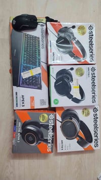 سماعات ستيل سيريس • نوفا 3 • الارتك 5