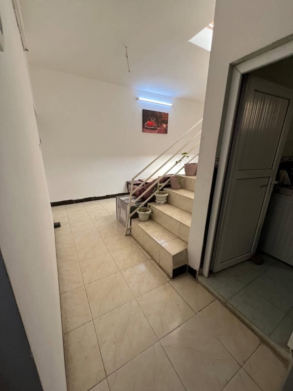 دار للبيع في حي بيسان 
مساحة 125 متر
الواجهة 6.25
العمق 20
ط1وهول واستقبال ومطبخ وصحيات
ط2 غرفتين ومطبخ وصحيات وهول
السعر خاص


**إذا كنت صاحب هذا الإعلان وتريد حذفه لأي سبب، رجاءا أرسل رسالة إلى الدعم الفني**