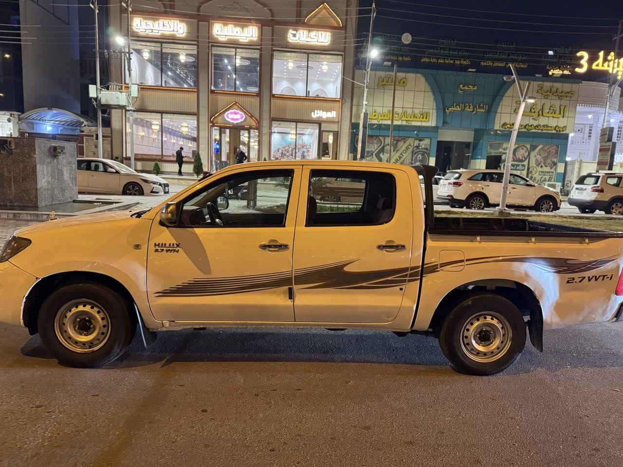 لسلام عليكم
بيكم تيوتى 2008
السعر 135
الرقم. ***********
مكان السياره الرمادي
