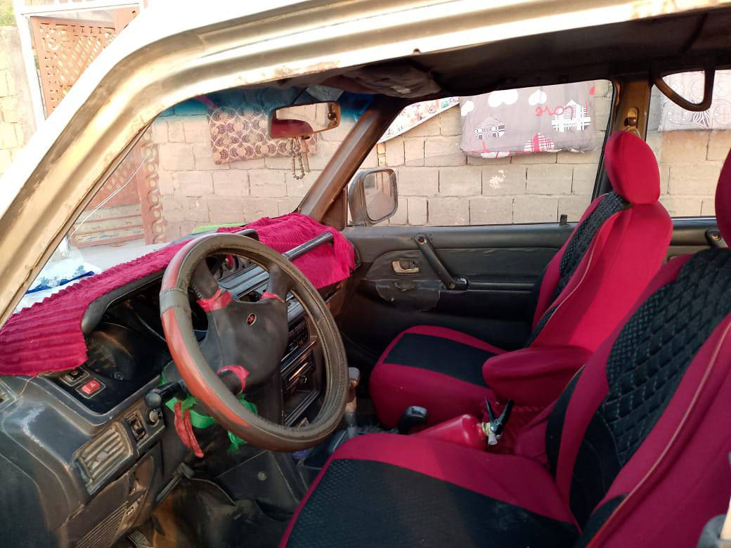 سياره باجير موديل 1991
موصفات مكينه وكير وصبغ بلاد نضيف
حداديه والتيارت استعمال نضيف 
سنويه تنتهي 2026
شرط مداور 
 سعر40 ورقه وبيها مجال بسيط 

 المكان السماوه قضاء الخضر الصوب الكبير 
رقم التواصل ***********
