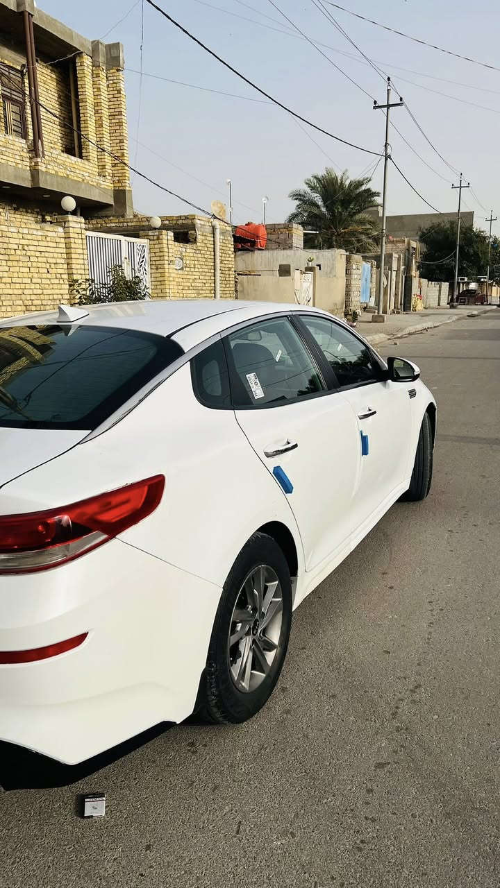 كيا اوبتما 2019 وارد امريكي
كير ومحرك كفالة بيهة ضرر جاملغ وبنيد المكان واسط 
السعر 138 وبيها مجال 
***********
