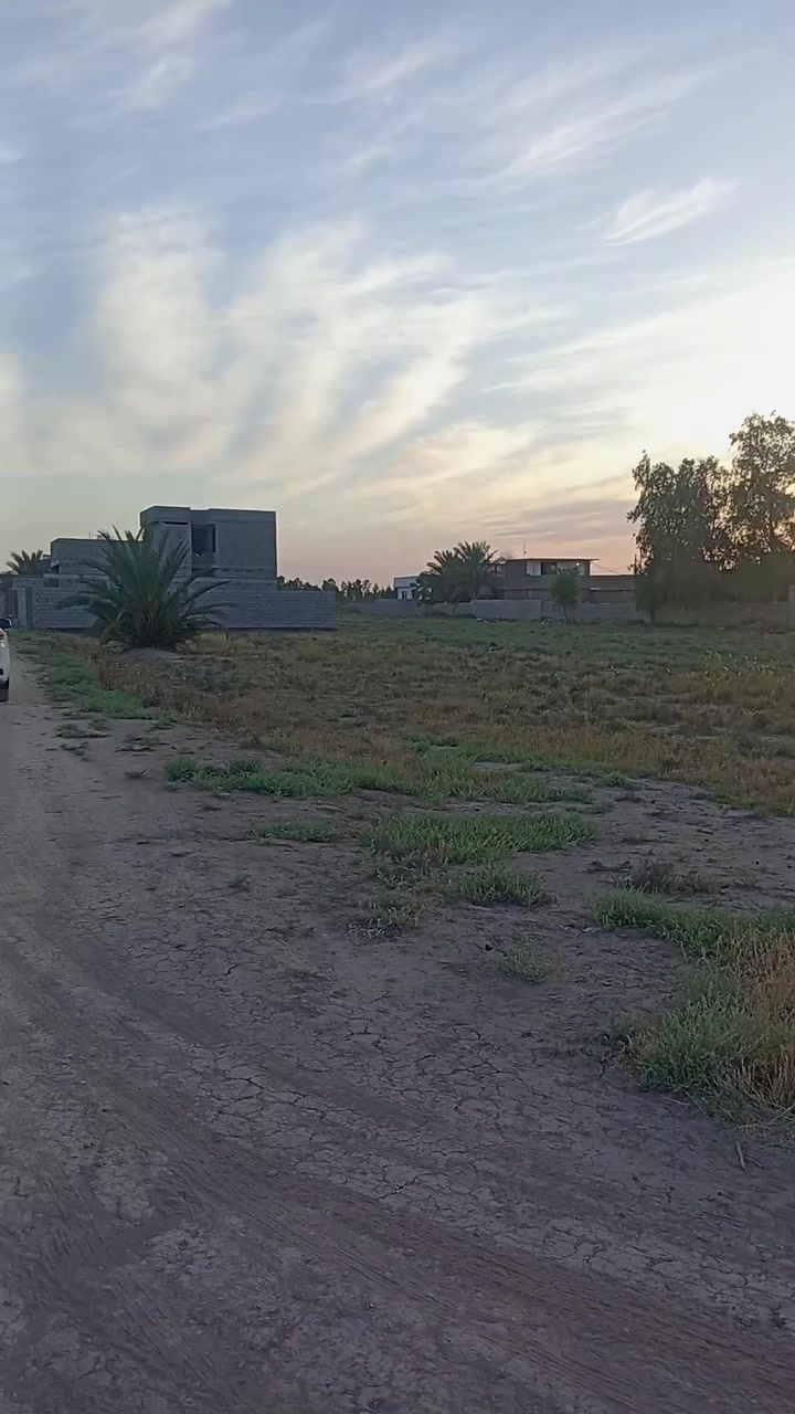 تتوفر لدينا قطع اراضي سند 25 تشمل جميع الخدمات ديالى الغالبيه وبسعار مناسبه التصال على الرقم ***********
