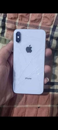 ايفون اكس ٢٥٦ • بطارية ٨٧ • نضيف