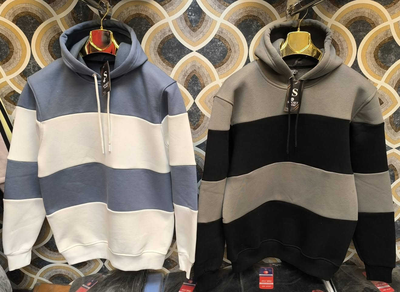 بسم الله الرحمن الرحيم                                                        بلوزةرجالي شتوي💯✔                                                                   قماش 3خيط مصوف مشط كومبك                                           مقاساتS/M/L/XL/XXL                                                                              من تركيا من المصنع مباشر                                                         باسعار🔥 جدا مناسبه كمية محدودة                                                  بامكانيه الدفع عن طريق الشحن                                              باقي تفاصيل على الواتساب تواصل📲📲          https://api.whatsapp.com/send/?phone=905380678696                     متوفر شحن جميع انحاء العالم🇦🇪🇩🇿🇪🇬🇬🇧🇱🇾🇲🇦       🇪🇭🇯🇴🇮🇶🇱🇧🇰🇼🇲🇻🇸🇦🇶🇦🇹🇳🇻🇳🇾🇪🇺🇸🇩🇪🇨🇵🇨🇦🚢          ✈🚛


**إذا كنت صاحب هذا الإعلان وتريد حذفه لأي سبب، رجاءا أرسل رسالة إلى الدعم الفني**