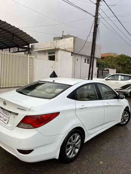 سلام عليكم ورحمة الله وبركاته 
هؤندا ئه كسينت  مؤديل ٢٠١٤ فوول مواسه فات 
سلايت فؤليؤم ته له فؤن  ئه يبى ئيس ده بل گير  فوول مواسه فات  سه ياره كه  زؤر خاوينه يه ك دينار مه سروفى نيه  پيشو پشت كه پس ٤ جوار پارجه و نيو سبوخ ه  بئ داخيلى  سه نه وى به سه ر جوه  گيرو مه كينه و ته بريد تاخم پيش به شه رته 
سحرى ٩٥ و مجال 
شوين(هه ولير) به ستؤره 
*********** شقلاوة
