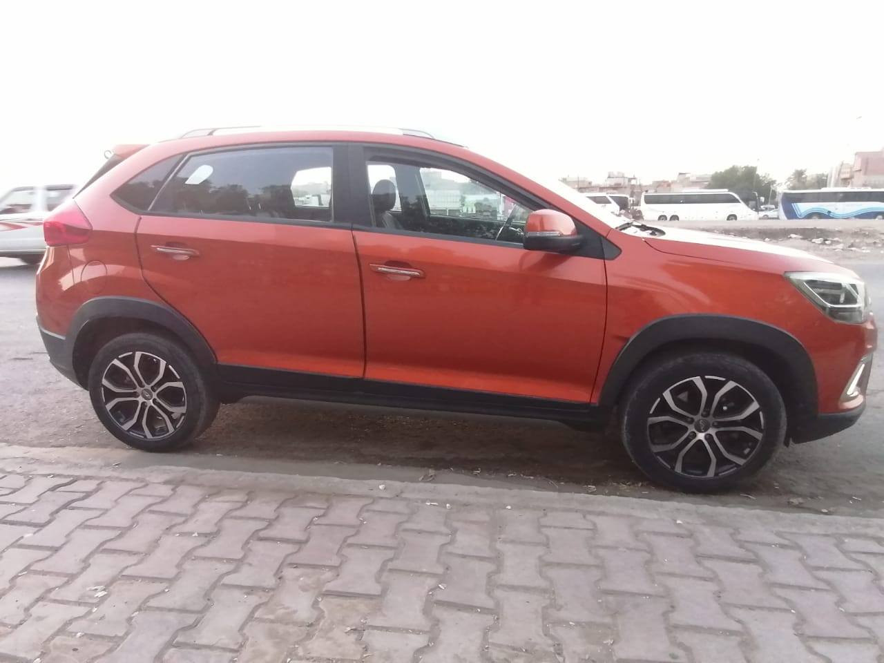 السلام عليكم 
شيري تيكو 2 موديل 2018
مكفولة كفالة عامة السيارة حرة تحويل ثاني يوم رقم بغداد ماشية 50 الف گير ميكانيك  السيارة فول مواصفات السعر 105 ورقة بيهة مجال بسيط مكاني بغداد حي اور للاستفسار الاتصال على الرقم ***********
