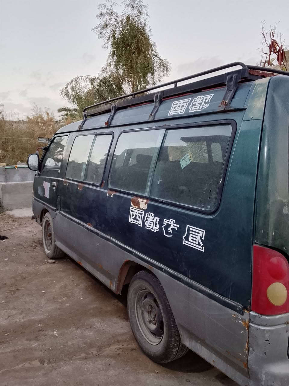 سياره هونداي كيه 13راكب للبيع مكينه ونجي 6سلندر خير من الله كير تمام تايرات نظاف السياره جاهزه توني بدلت الها عقل كهربائيات شغاله يرادله ترتيب للدواخل الي يريد هذه رقمي ***********مكاني البصره قضاء الدير ناحية المصطفى عمود ٢٥١ منطقة ام مسجد
