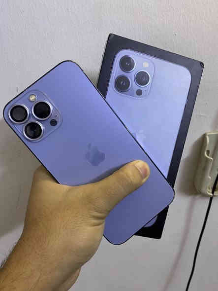 آيفون 13 برو ماكس مع ملحقاته وكيبل وياه سعره 490 وبي مجال /// ذاكرة 256// نضيف جدا التليفون /// مستبدل شاشة اصلية 3 خيارات وبطارية /// تليفون نضيف كلش ///  نموذج M ماستر /// عنوان بغداد بلديات //***********
