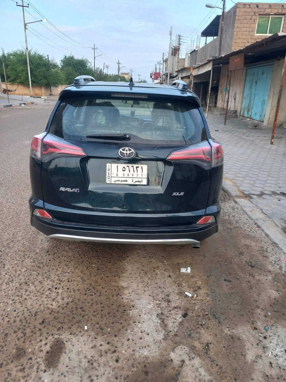 السلام عليكم
راف فور ٢٠١٨
فول
بصمة 
فتحة
XLE
كامرة
تحكم ستيرن السعر 170 وبيها مجال اللاستفسار الاتصال على الرقم ***********
