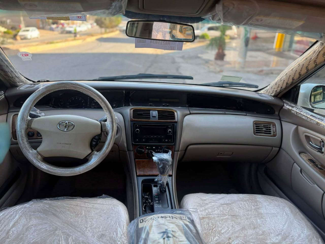 TOYOTA....AVALOOON
 مؤديل   ٢٠٠٤   ي  تةحويل  ئةسل
كيرو  مةكينةي  بةشةرت...
بؤياغ  عام  نةبيت  و حيزام  نةبيت 
 تيبيني   سةيارةكه  ئةوةلياته   ساحيب  سةنةوي   بةناوي  ناكات
 بةو مةرجةي   حدزي  لةسةر  نةبيت ..
سعري ٥٧$   معامةله 
شوين ***********
*********** كويسينجاك, أربيل
