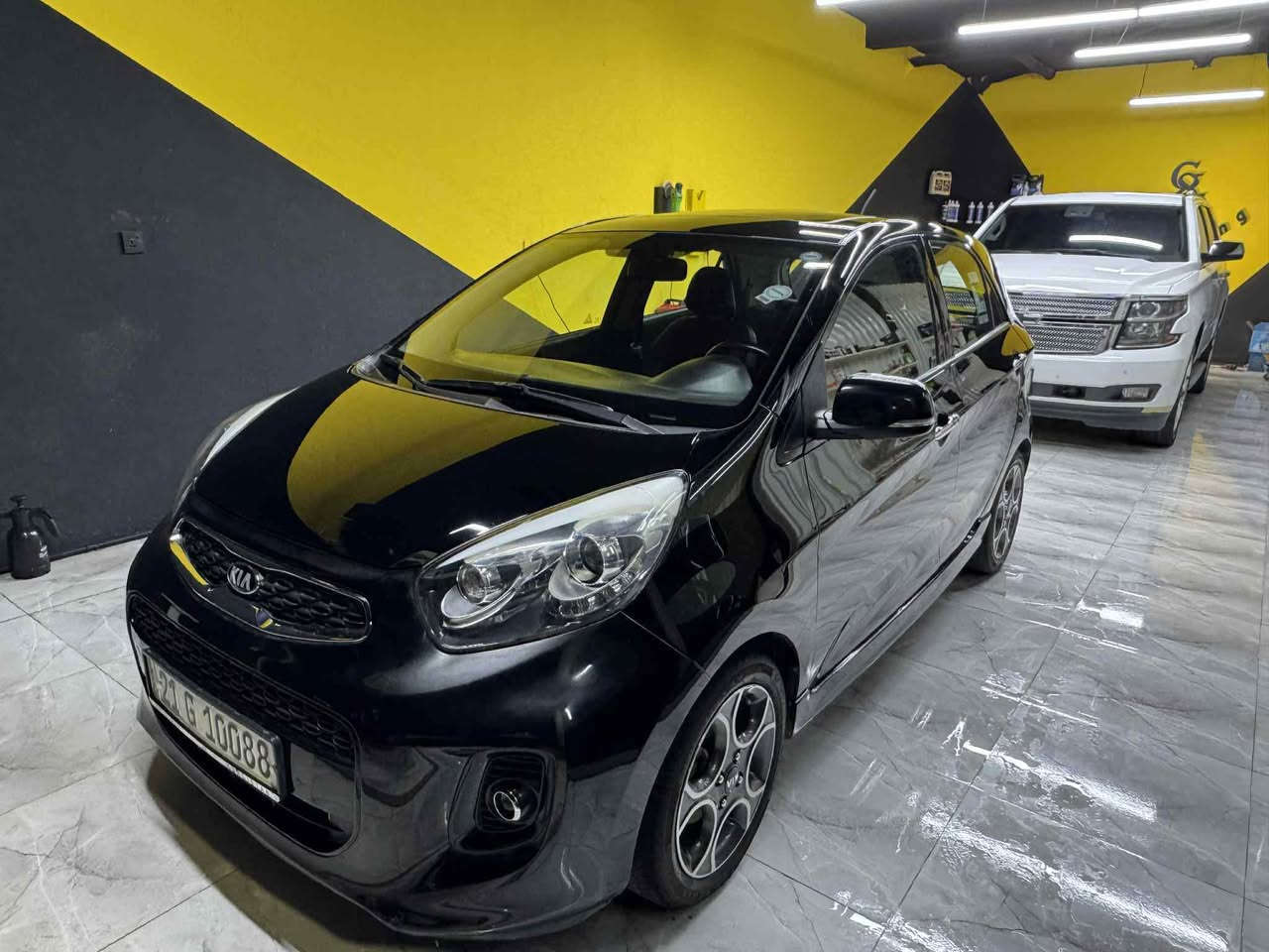 بيكانتو2017فول 
مواصفات بصمة سلايت داخل أحمر
مرايات شفط كشن جلد
سيارة حيل جديد بدون صبغ بدون تعديل
كيروالمحرك مامفتوح بدون عيب بشرط
سيارة ماشي 95 الف km
سيارة بدون مصاريف 
تبريد❄️تخم صدر تخم تاير جديد
رقم جديد سنوية جديد لحد 2030
كوبون البنزين موجود
والسعر105$وبي مجال بسيط
شراي يخابر *********** كركوك, العراق
