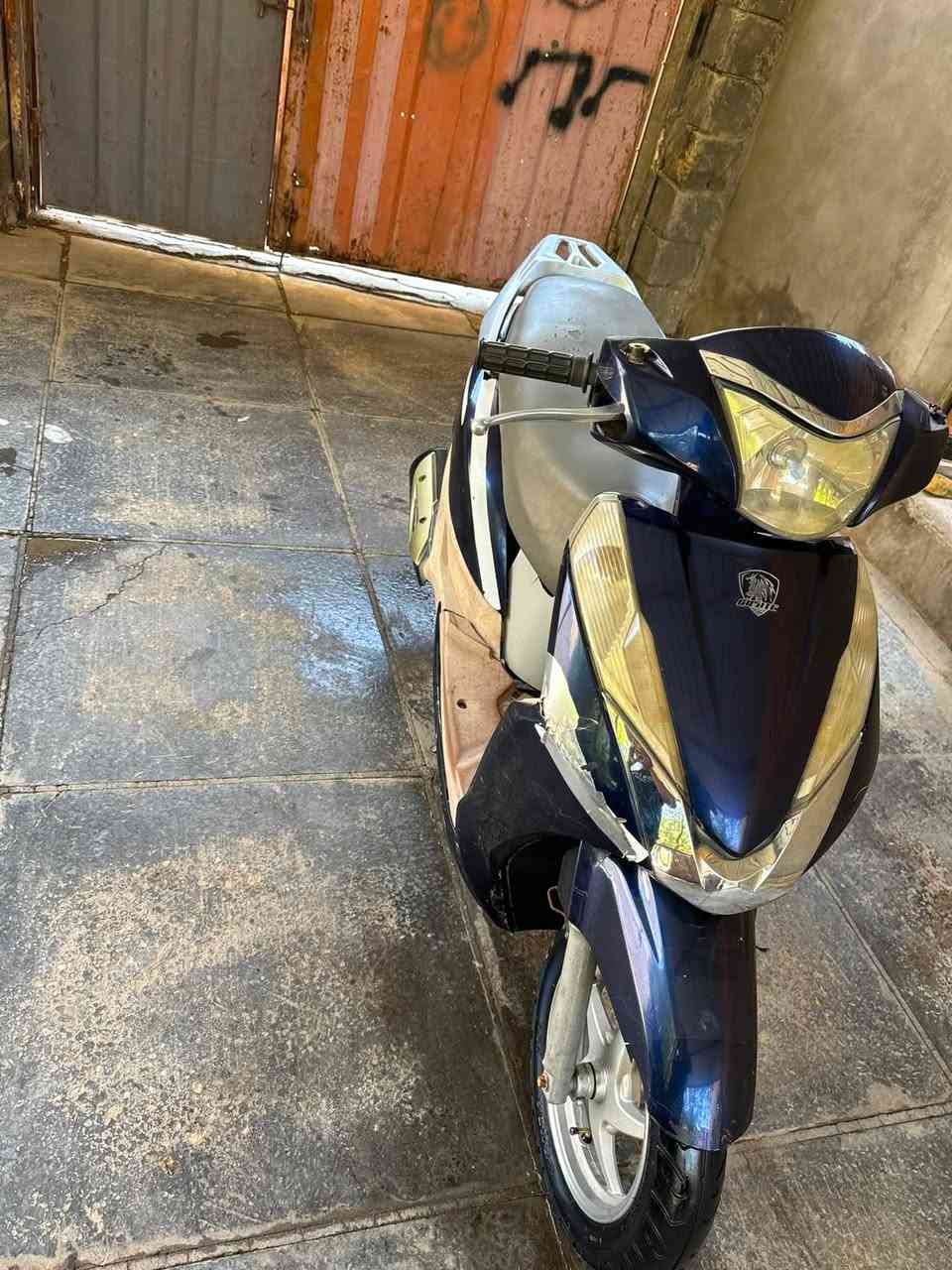 سلام عليكم شباب دراجه للبيع مكينه مامفتوحه كهربائيات شغاله نكره سلف الشراي بخدمته سعره خاص متواجد ع الخاص


**إذا كنت صاحب هذا الإعلان وتريد حذفه لأي سبب، رجاءا أرسل رسالة إلى الدعم الفني**