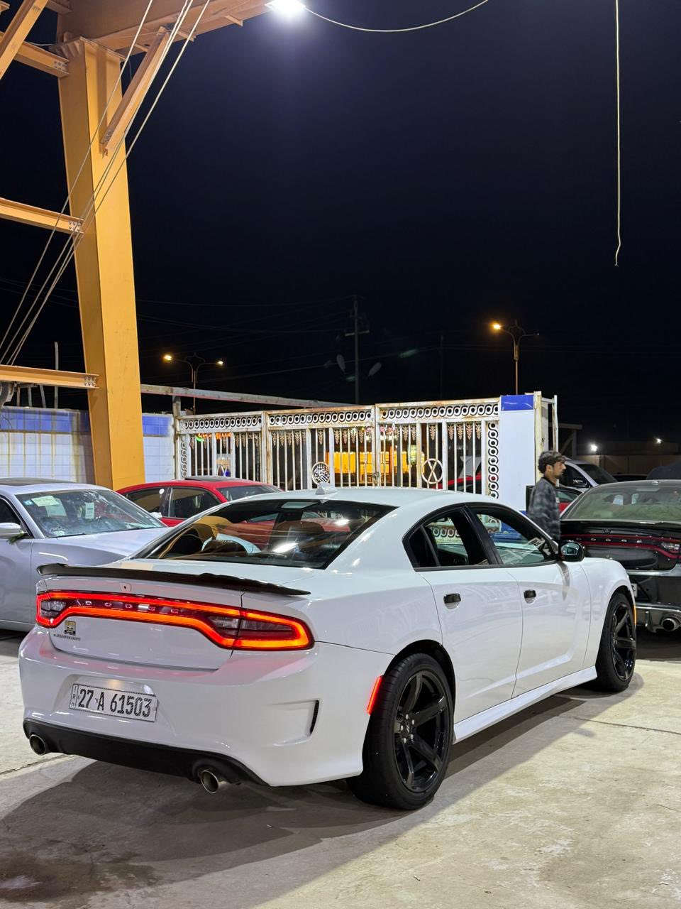 اللهم صل على محمد وال محمد السلام عليكم للبيع او المراوس دوج شارجر مديل 2016 اصل اصل #اصل السونار مرفق بلمنشور 
السعر 170 وبيها مجال المواصفات 
1 شاشه كبيره
2كامره دواره 
3لدات سكن 
4ويلكب نجمه 
5كشنات جلد 
6كشنات كهرباء 
7حساسات
8تحديث كت SRT 
9 العنوان ناصريه مركز 
الرقم للاستفسار ***********
