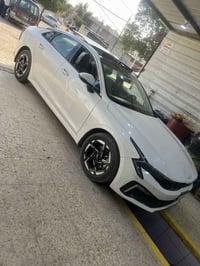 للبيع K5 2024 شكل 2025 خليجي   فول مواصفات 🔥  1-بنوراما بلكامل  2- بصم...