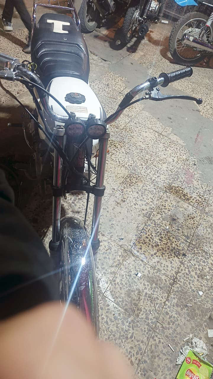 سلام وعليكم ماطور ايراني موديل  20محرك جديد 23ماطور  لوك شركه بدون عيب كله  كله جديد كهربايات شغاله كلهه شغال شراي تعال شوف بعينك شرط كومه ومعدل  ماطورً ما يحتاج مصرف  عنوان كركوك    ما متواجد عل فيس شراي خابر  وتدلل ميكون خاطرك اله طيب    يعجبك كل الهله بيك ما يعجبك اعبر المنشور ونشالله تلكه ال احسن منه سعر 275    بي مجال  للطيبين ***********
