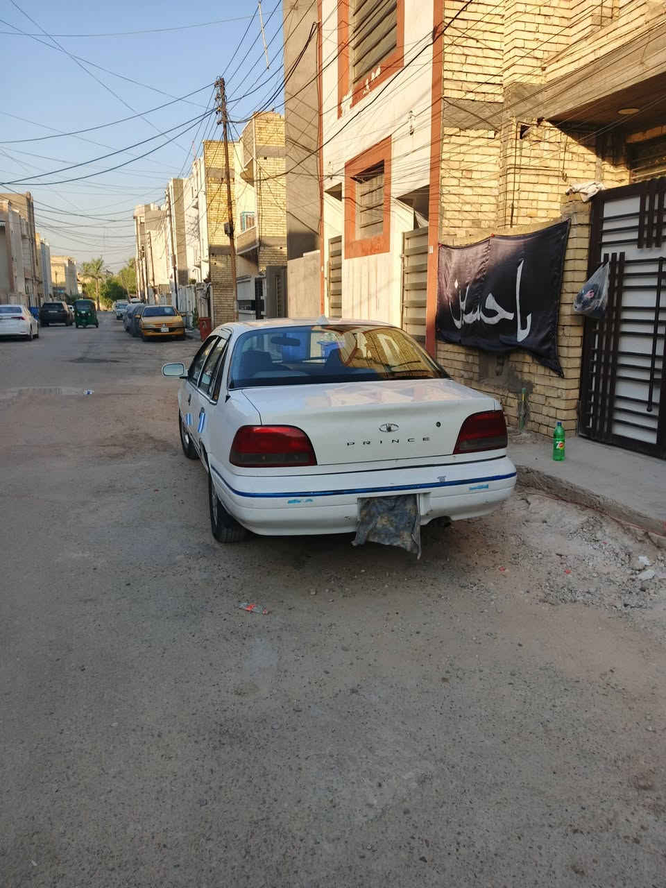 برنس 96 فراشه رقم بغداد سنوية 29 
الهزة 27 الشهر الخامس تبريد يشتغل 
تخم تاير جديد حدادية مظبوطة السياره بسمي عنواني الدورة
***********
السعر 35 ورقة وبية مجال حك الجية
