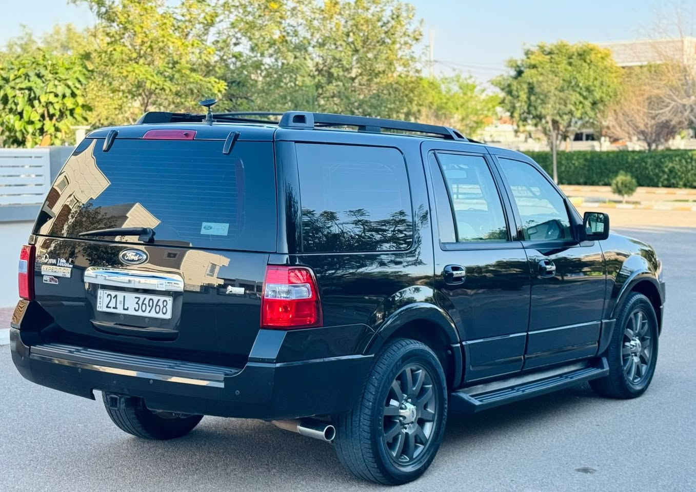 السَلٱمٌ عـَلـْيگمّ للبيع فقط
السعر 150 ورقه 

فورد اكسبديشن 2013 

كفاله عامه من صبغ وبارد وتبديل وجولح 

سياره فول الفول خليجي شركه نيڤا

ماشيه 90 الف 

موصفات XLT فول 

دبل اكسل

محرك 8 سلندر  

حجم محرك 5400

سقف اسلايت (الفتحه )

كشنات كهربائي

تبريد مركزي

دواخل سياره جديده

7 راكب

دواخل بيجي 

حساس خلفي 

كامره 

 تحكم استيرن

وثبيت سرعه 

مانع انزلاق 

 تبري تدفئة شغال

كير محرك جديد شرط

صدر امامي خلفي جديد

تخم تايرات جديد

‏كهربائيات—كله شغال -

شرط سياره جاهزه 

تحويل مباشر

سياره مابي نواقص بدون مصرف 

رقم سليمانيه جديد 

سنويه جديد لحد 2028

شرط تحويل او غرامه 

تحويل مباشر 

العنوان بلد - صلاح الدين ✅

موبايل ***********
