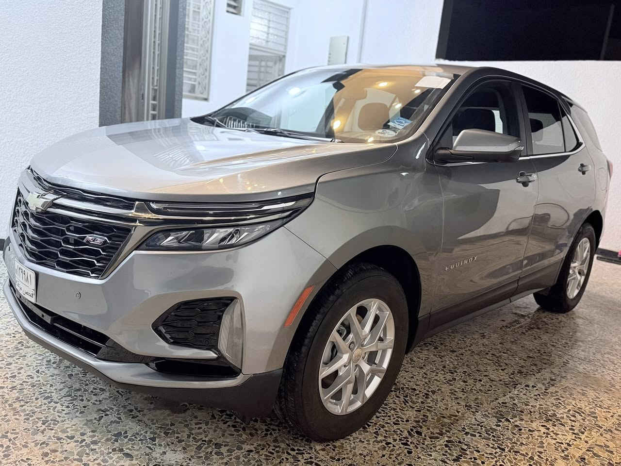 السلام عليكم 
شوفر ليت كوينكس 2024 الفئة 5Lt كامرات فول مواصفات بدون فتحة دخول جديد بدون لوحات ماشية 16 الف حادث خفيف بدون تبديل بدون دواخل بدون ايرباك صبغ ربع جنطة فقط 

العنوان : كوت 

السعر : 175 وبيها مجال بسيط 

***********
