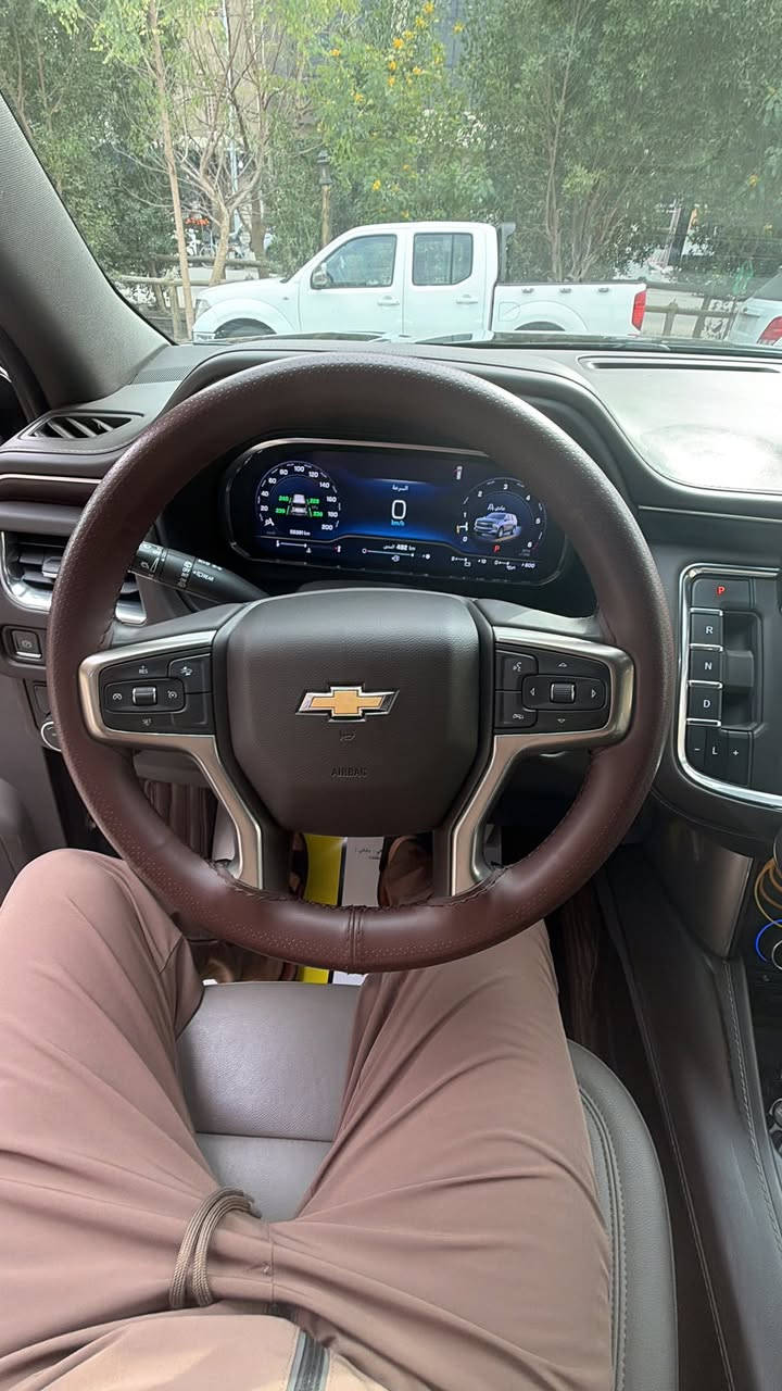 سلام عليكم  تاهو LT مديل 23  خليجي مكفوله كفاله عامه مغلفهPPF بانورامه كشنات جلد 4 كامرات حساس رادار امامي خلفي ماشيه 55 كيلو شاشه جبير 5 بصمه جنطه شفط ونظام حر اليدين السياره بحاله الوكاله مبدل دسكات فقط وبالشركه مال4 عجلات مكاني كربلاء رقم الهاتف*********** السياره شرط الفحص من كلشي سعر 49500 وبيه مجال بسيط للشرايالسعر يعني 4 شداد 95  وكلشي اكو بالشوك اني جناي مو ابو معرض مع حترامي اهل المعارض
