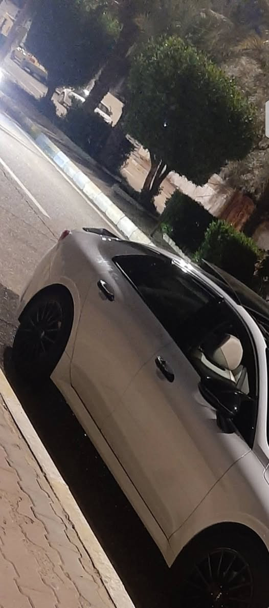 كي فايف موديل ٢١ وارد امريكي  حادثه جاملغ وشويه من البنيد وصندوك اكلير ولباقي كفاله بسمي فول مواصفات ***********
