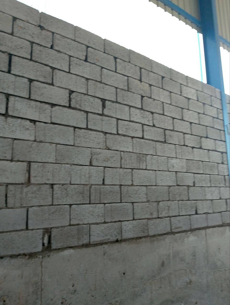 خلفات بناء🏣 شغل مضبوط وزن♎ وتنظيف واشرف مهندس ولتزم بل موعد بلوك طابوك فرمستون  سعار مناسبه تصل وبلخدمه‏‪***********‬‏ الالف ب350الف
