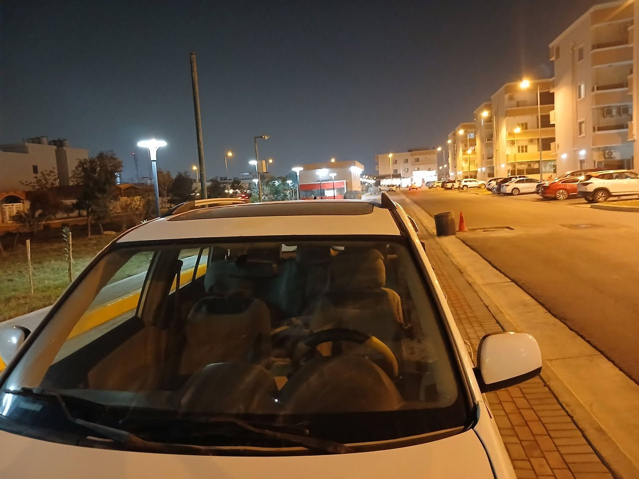 السلام عليكم
تيكو 2013
كفاله مكينه كير تبريد 
ما بيه خياس كله ملكوط 
سياره بدون حادث 
مكاني البصره 
السعر 46
***********
