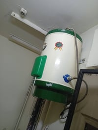 سبلت 2طن جديد بيع مستعجل هوا وسخان ٣٥٠الف قفل 07823699355