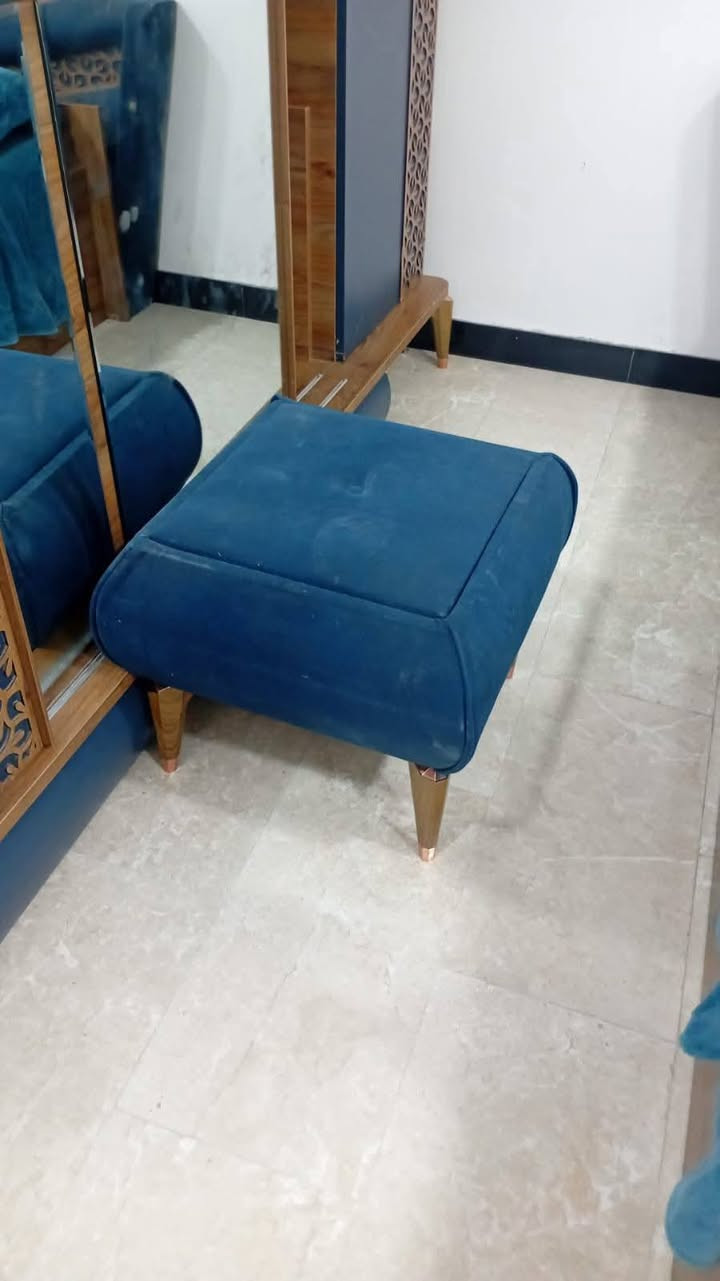 غرفة نوم نظيفة جدا ماخذيها بمليونين ونص اريدها بمليون ونص النظافة مالتها تجي وتشول بعينك مكاني العامرية


**إذا كنت صاحب هذا الإعلان وتريد حذفه لأي سبب، رجاءا أرسل رسالة إلى الدعم الفني**