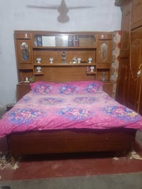 توجد غرفه خشاب صاج سعر750 وهاذه رقمي 07874066122