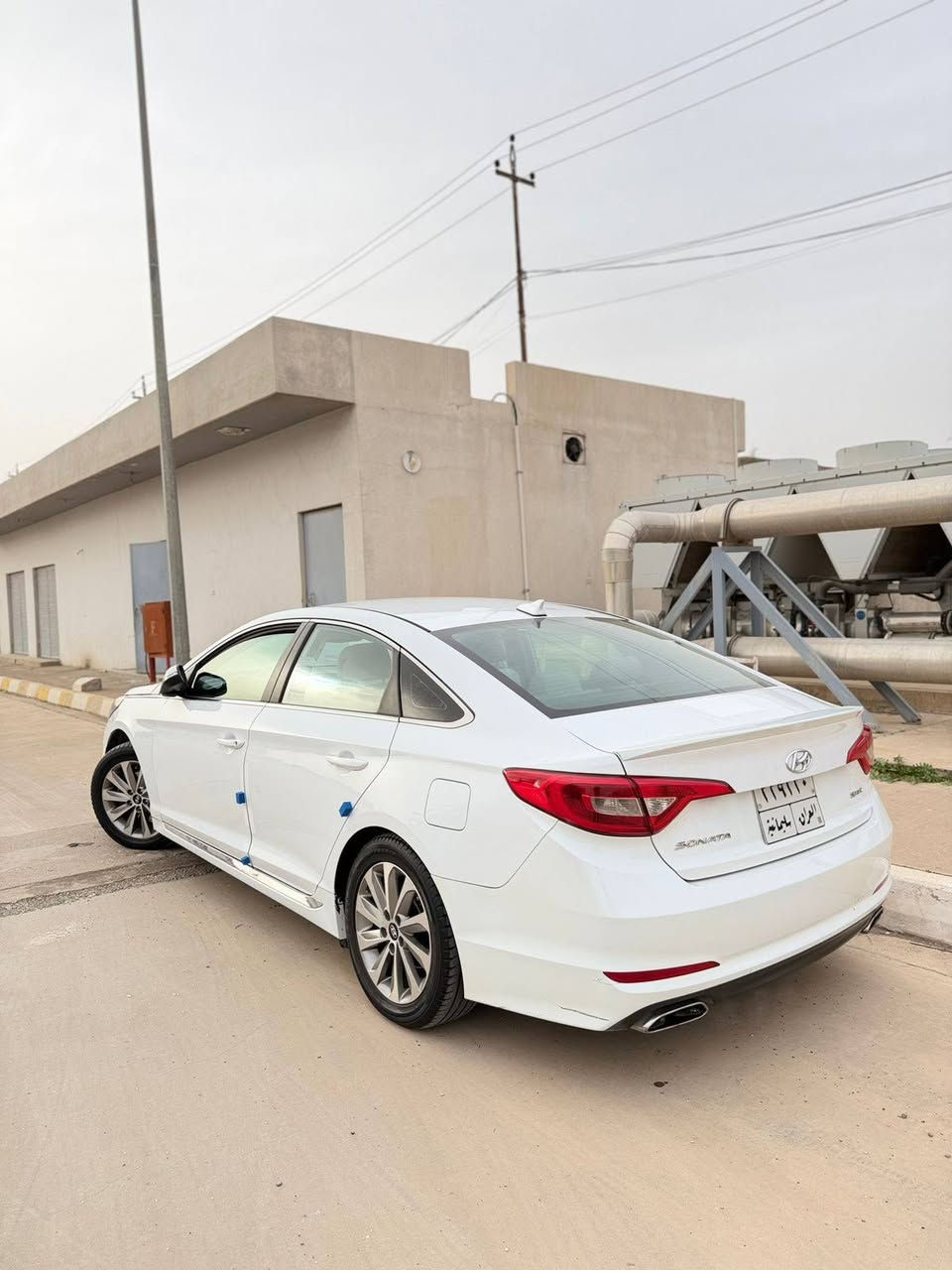 سلام عليكم
سوناتا ٢٠١٦ سبورت وارد امريكي  محرك ٢٤٠٠
باسم كردي شرط تحويل. هزه وفحص جديد كبل تبصم 
صبغ بيها جاملغ وبنيد بدون دواخل والجاملغ ثاني فقط ملاون لان صدفي
بدوون دواخل 
مواصفات 
كشنات كهرباء بيجي 
تدفئه كشنات اشاير بلمري. مري كهرباء 
دعاميات ودوس سبورت بلادي 
شاشه جبيره  حساسات كامره دواره لدات 
سياره صاعده هزه جديد يعني برغي مابيها نقص 
عا ضها ١١٥ ومجال كلش بسيط 
بتلفون ماتعامل تعال شوف جمال سياره وانت احكم
مكاني بغداد الكرخ
***********
