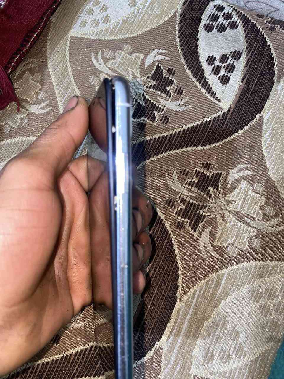 سلام عليكم ايفون اكس ذاكره 256 للبيع او مراوس كلشي شغال كدامك الصور ادخل وشوفهن مكاني كوفه


**إذا كنت صاحب هذا الإعلان وتريد حذفه لأي سبب، رجاءا أرسل رسالة إلى الدعم الفني**