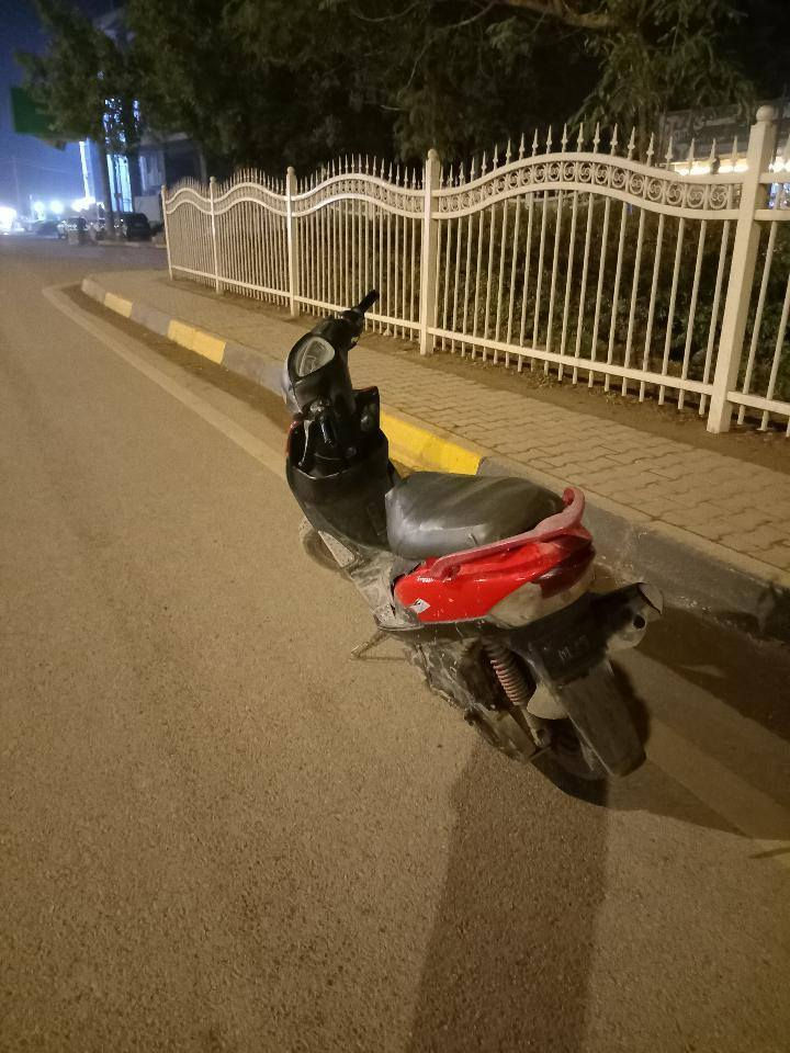 سلام عليكم ماكس للبيع درجه نضيفه مامفتوحه كفرات بلادي صلنصه FM الرقم ***********  السعر ٤٥٠ وبيه مجال
