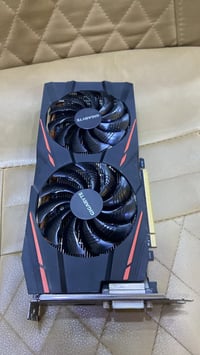 جيجابايت • ٨جيجا • أصلي