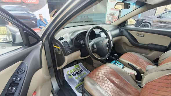 النترا ٢٠١٠ 
رقم بابل مميز
بيها جاملغ وبنيد بدون دواخل
السعر ٨٦ورقه 
التاجي حي الحسن العسكري
*********** بي واتساب
