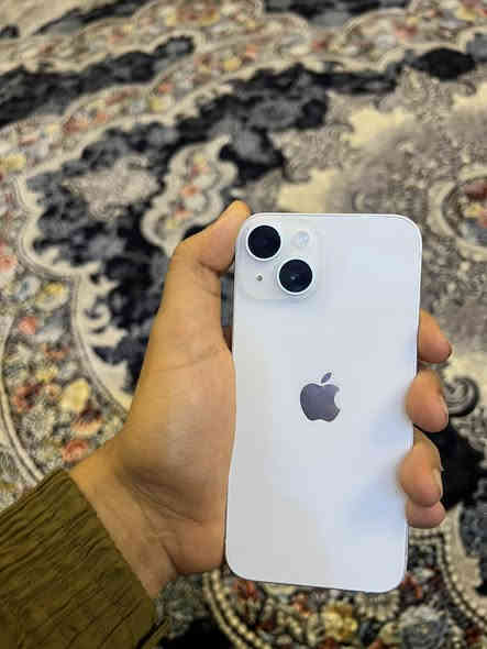 آيفون 15 عادي جديد صار شهر من طك الكرتونه بطارية ٩٩ ذاكرة ١٢٨ اخو الجديد سعره 700 وبي مجال 
واتساب  ‬ ‭ ٠٧٧٣ ٥٨١ ٨٣٣٨‬
